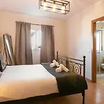 Apartament Ferrel Apartment *