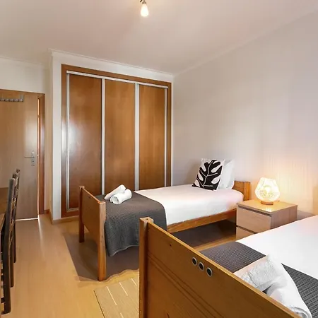 Ferrel Apartment *